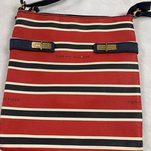 Tommy Hilfiger crossbody shoulder bag